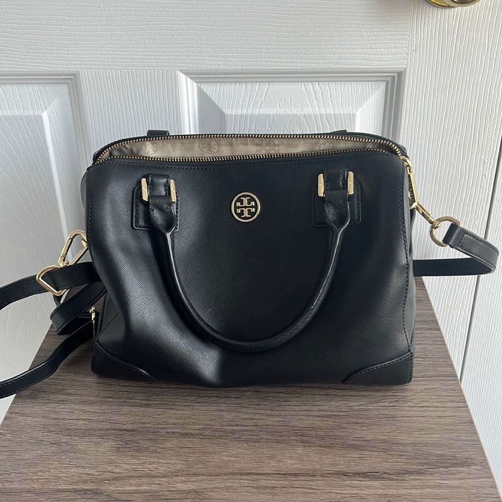 Tory Burch Robinson Middy Satchel
